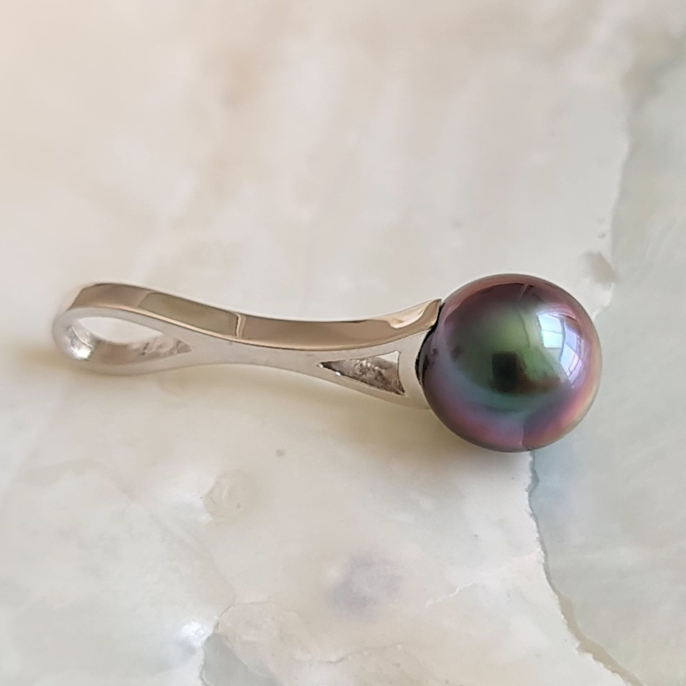 Arutua - Pendentif en Or Blanc et Véritables Perles de Tahiti