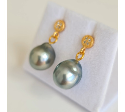 Motane - Boucles d'Oreilles Plaqué Or 3 microns et Véritables Perles de Tahiti