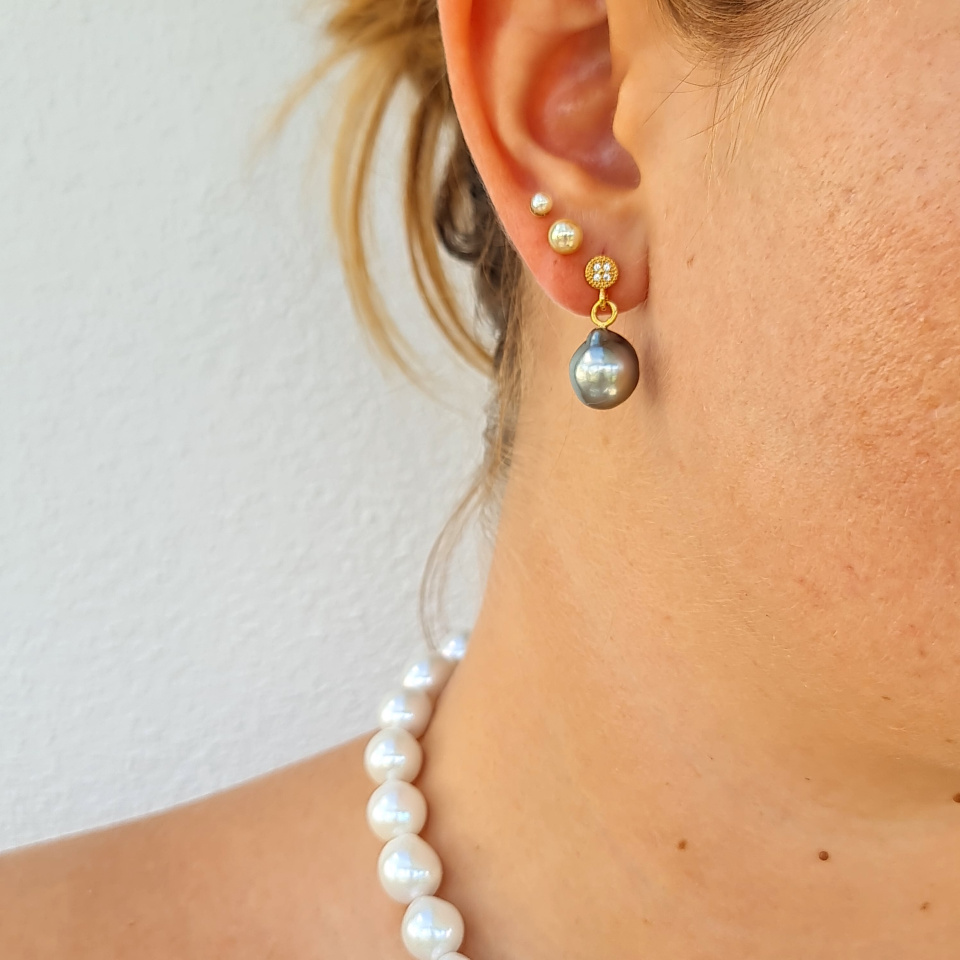 Motane - Boucles d'Oreilles Plaqué Or et Véritables Perles de Tahiti