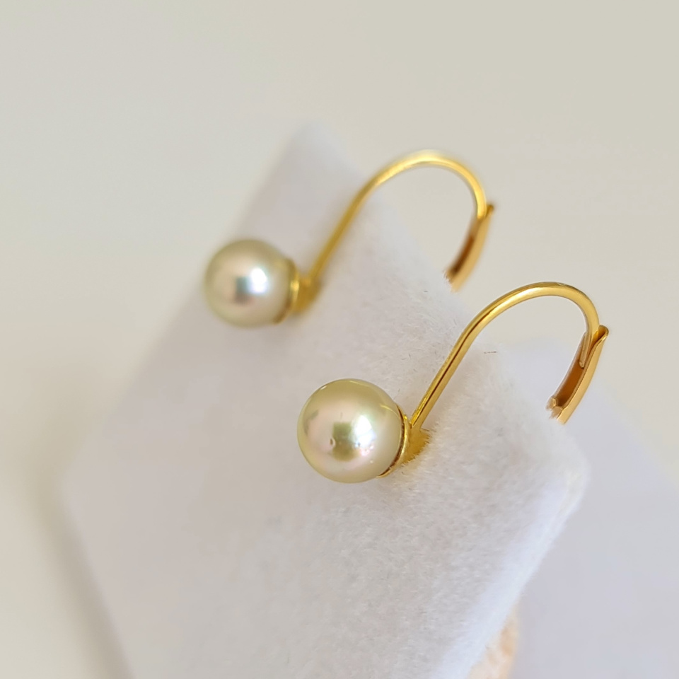 Akoyas en Or - Boucles d'Oreilles en Or Jaune et Perles du Japon