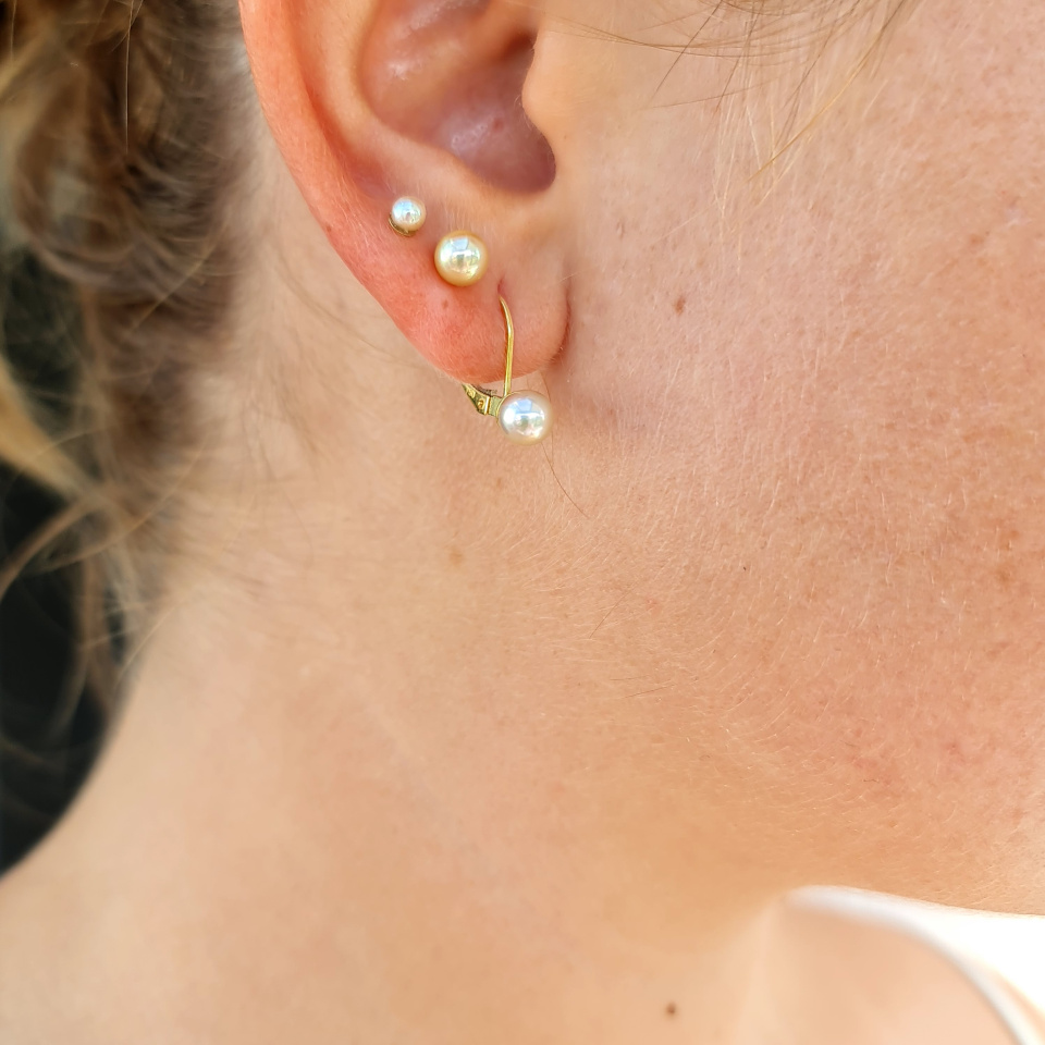 Akoyas en Or - Boucles d'Oreilles en Or Jaune et Perles du Japon