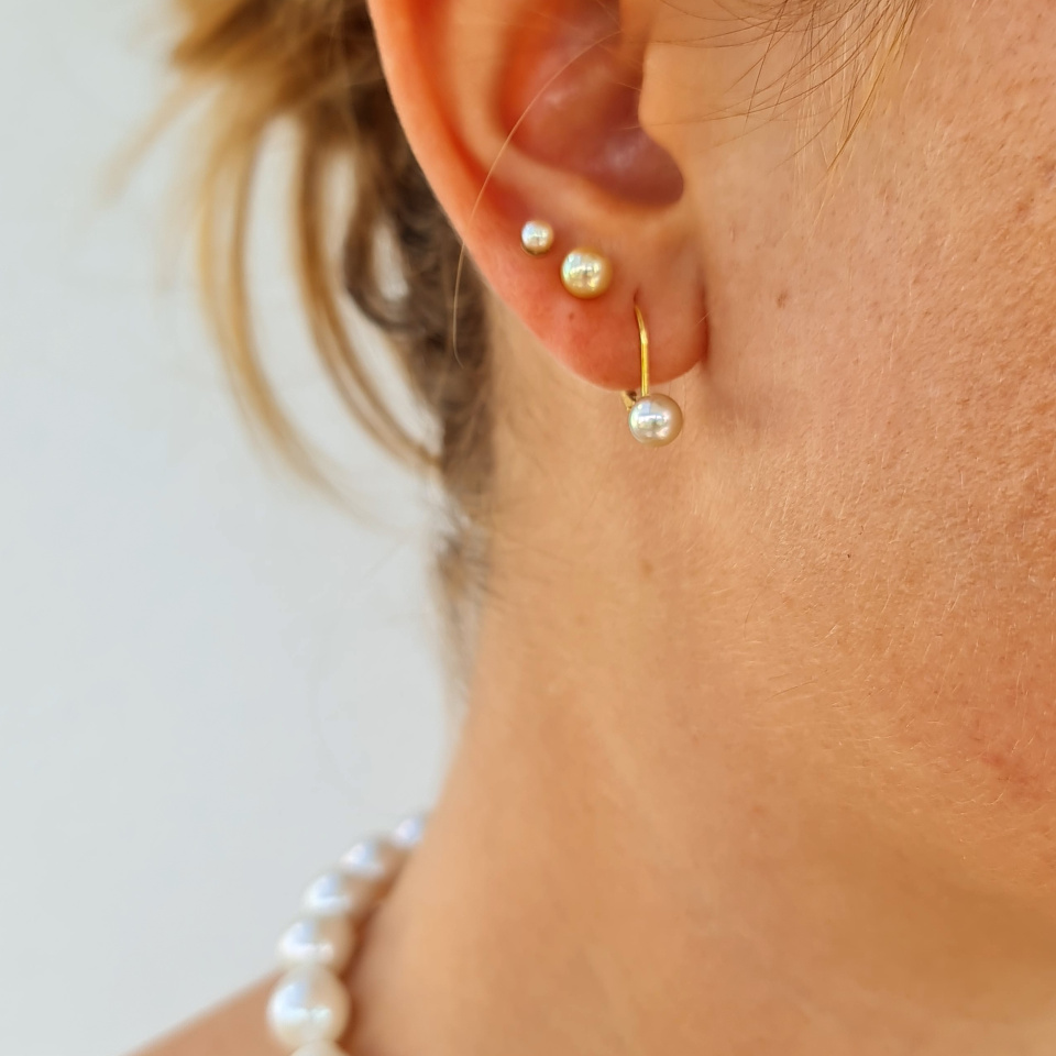 Akoyas en Or - Boucles d'Oreilles en Or Jaune et Perles du Japon