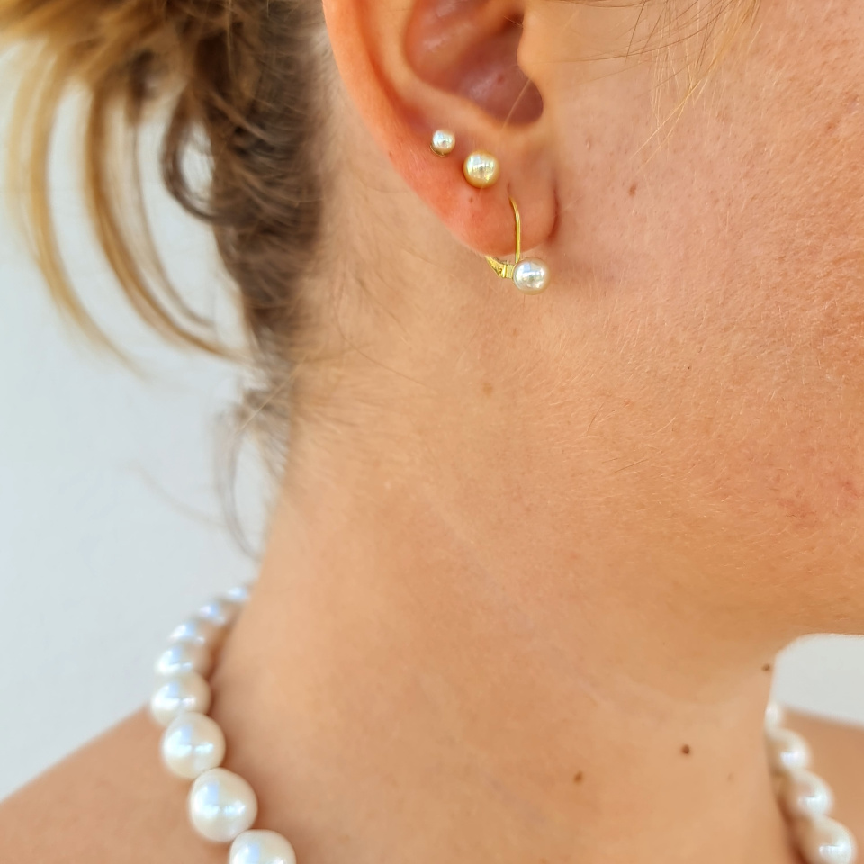 Akoyas en Or - Boucles d'Oreilles en Or Jaune et Perles du Japon