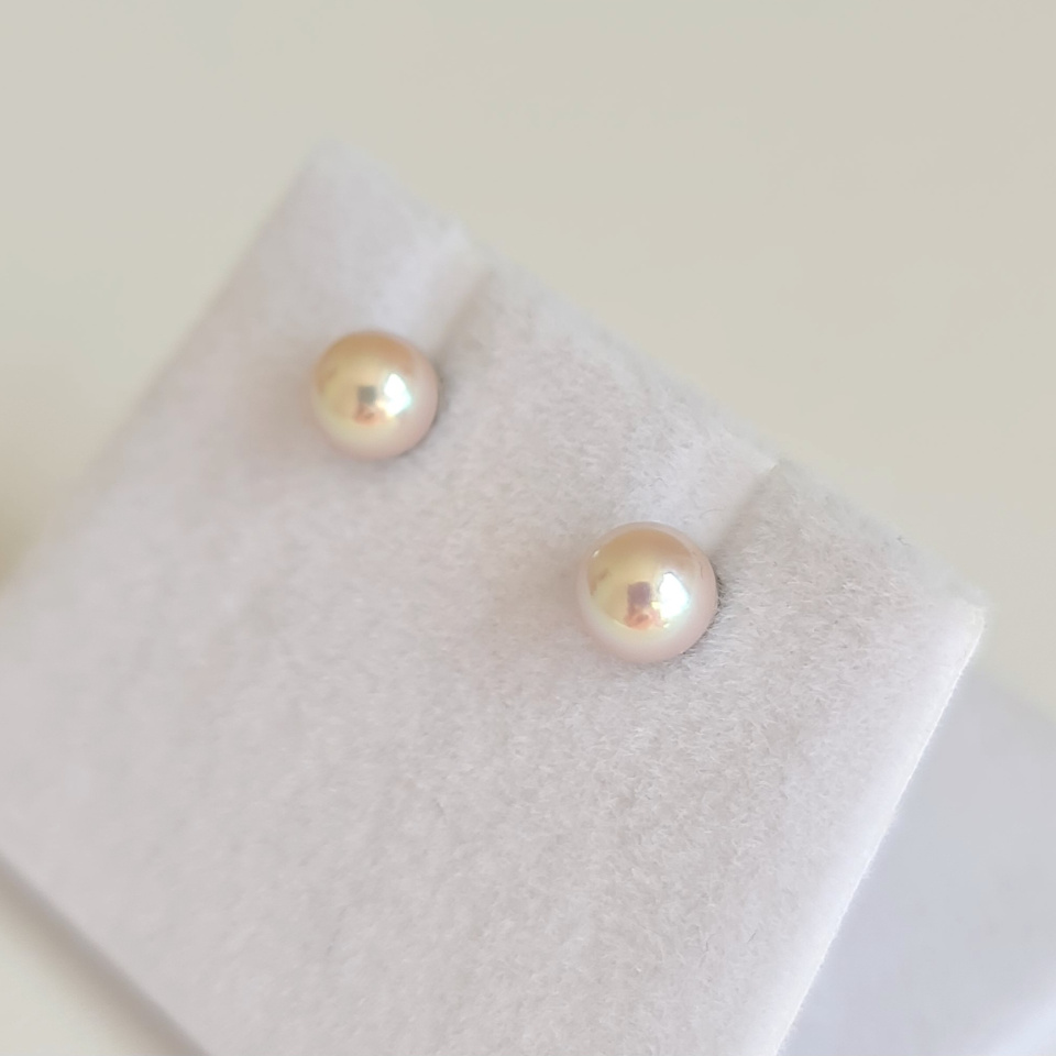 Akoyas en Or - Boucles d'Oreilles en Or Blanc et Véritables Perles Akoyas du Japon