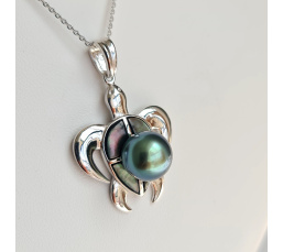 Tortue Nacrée- Pendentif Argent Rhodié et Perle de Tahiti d'Exception