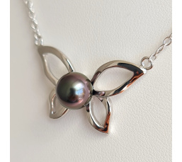Papillon Vole, vole ... - Collier Argent Rhodié et Véritable Perle de Tahiti d'exception