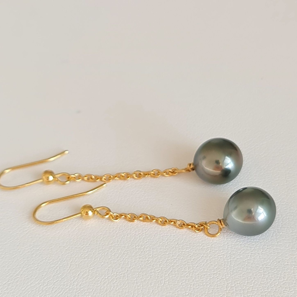 Tahiti - Boucles d'Oreilles en Or et Véritables Perles de Tahiti