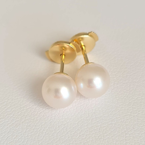 Au soleil Levant - Boucles d'Oreilles en Or Jaune et Perles Akoyas du Japon