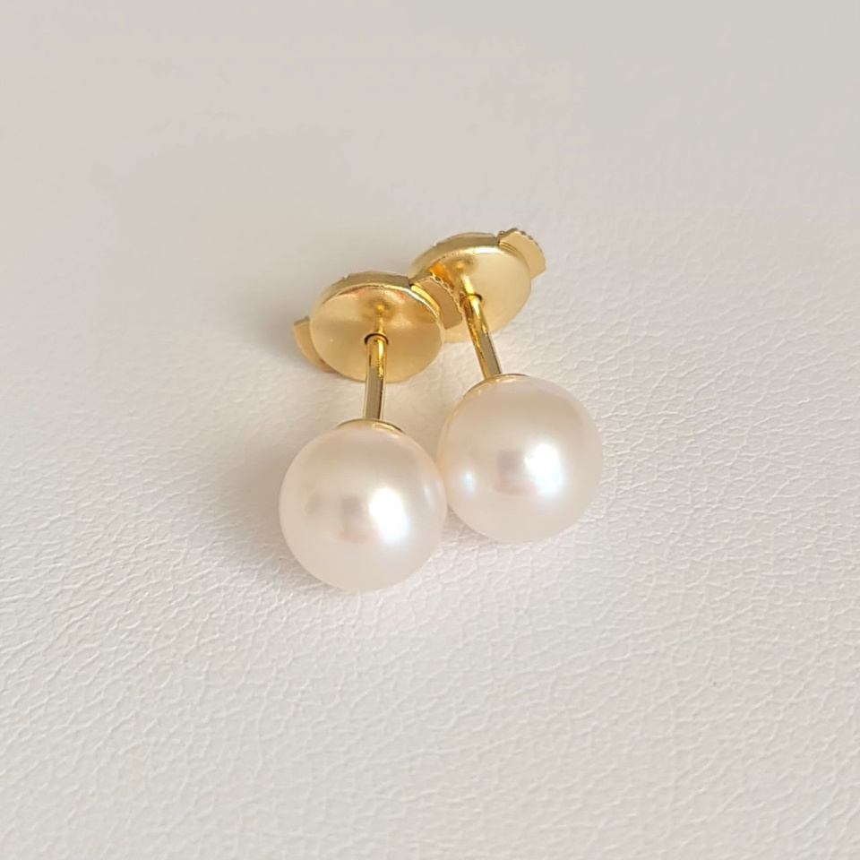 Au soleil Levant - Boucles d'Oreilles en Or Jaune et Perles Akoyas du Japon