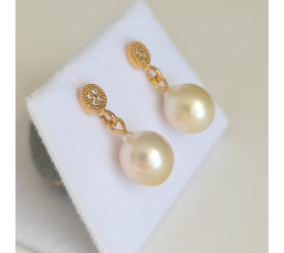 Gouttes d'Or - Boucles d'Oreilles Plaqué Or et Perles des Mers du Sud