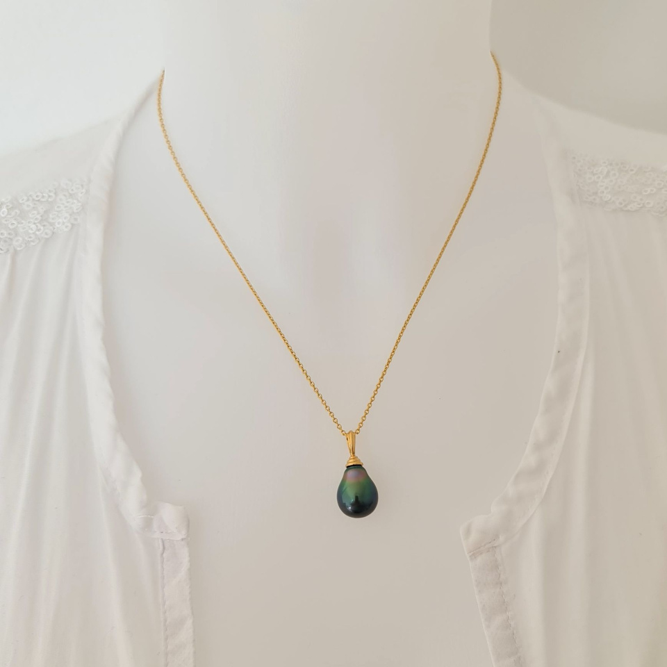 Pendentif Or Jaune 18 carats et Perle de Tahiti d'exception