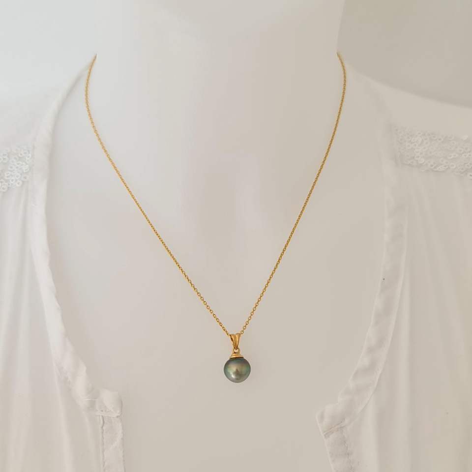 Hina Poe - Pendentif Or Jaune 18 carats et Perle de Tahiti d'Exception