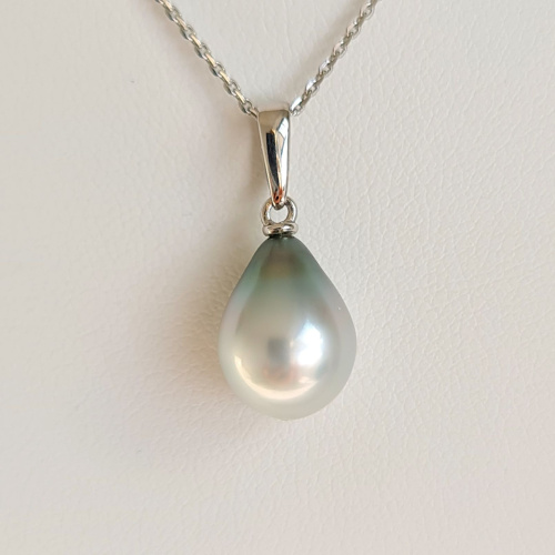 Belle de Jour  - Pendentif Or Blanc 18 carats et Perle de Tahiti d'Exception