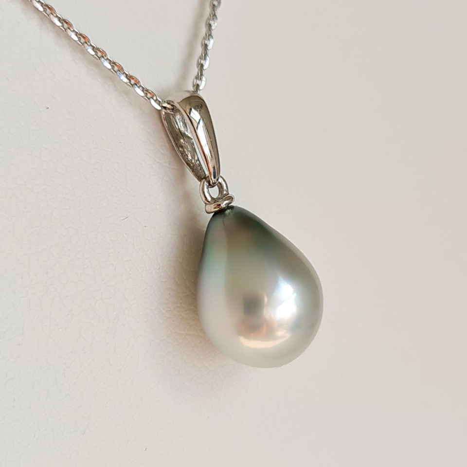 Belle de Jour  - Pendentif Or Blanc 18 carats et Perle de Tahiti d'Exception