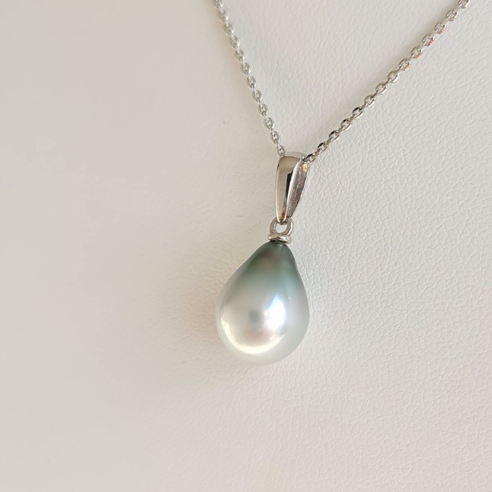 Belle de Jour  - Pendentif Or Blanc 18 carats et Perle de Tahiti d'Exception