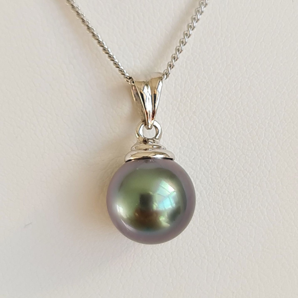 Hina Poe - Pendentif Or 18 carats et Véritable Perle de Tahiti