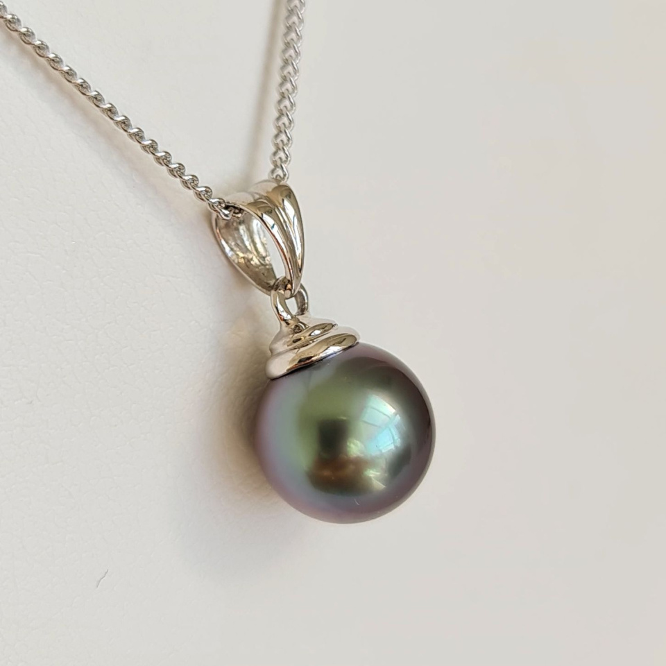 Hina Poe - Pendentif Or 18 carats et Véritable Perle de Tahiti