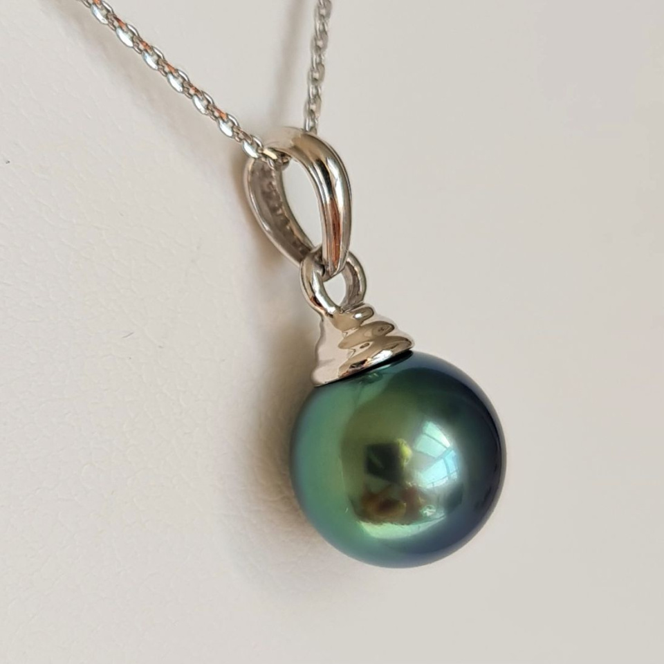 Bora Bora - Pendentif en Or Blanc et Perle de Tahiti d'Exception
