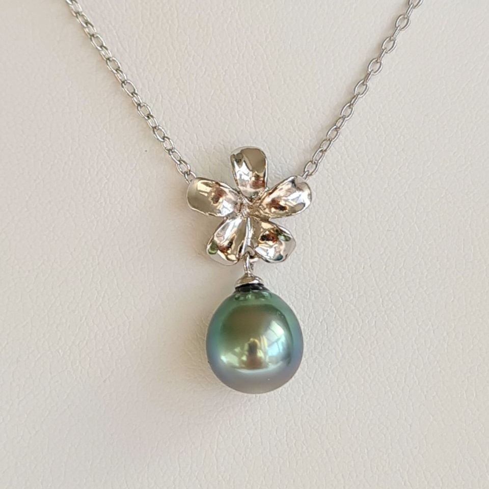 Fleur des Iles - Collier Argent Rhodié et Perle de Tahiti d'Exception