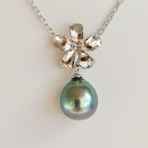 Fleur des Iles - Collier Argent Rhodié et Perle de Tahiti d'Exception