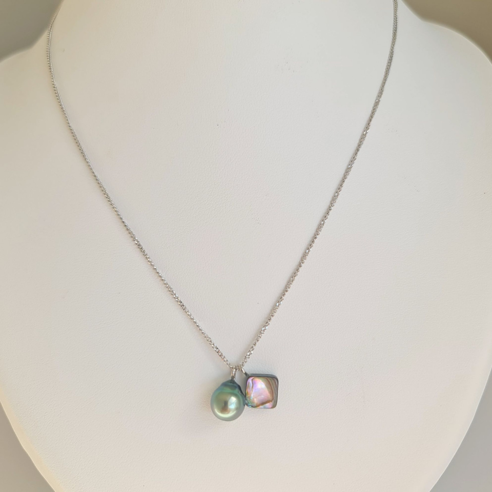 Tahiti - Collier Argent rhodié et Perle de Tahiti d'Exception