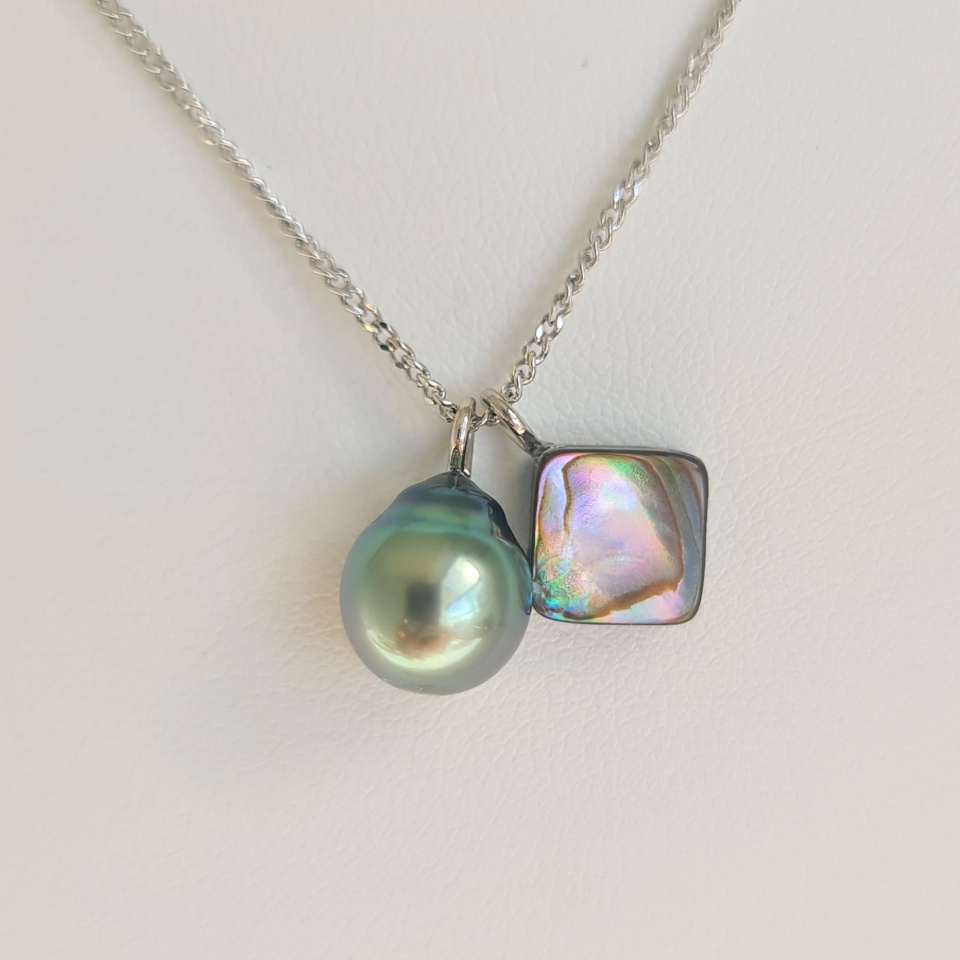 Tahiti - Collier Argent rhodié et Perle de Tahiti d'Exception