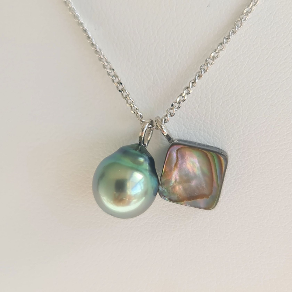 Tahiti - Collier Argent rhodié et Perle de Tahiti d'Exception