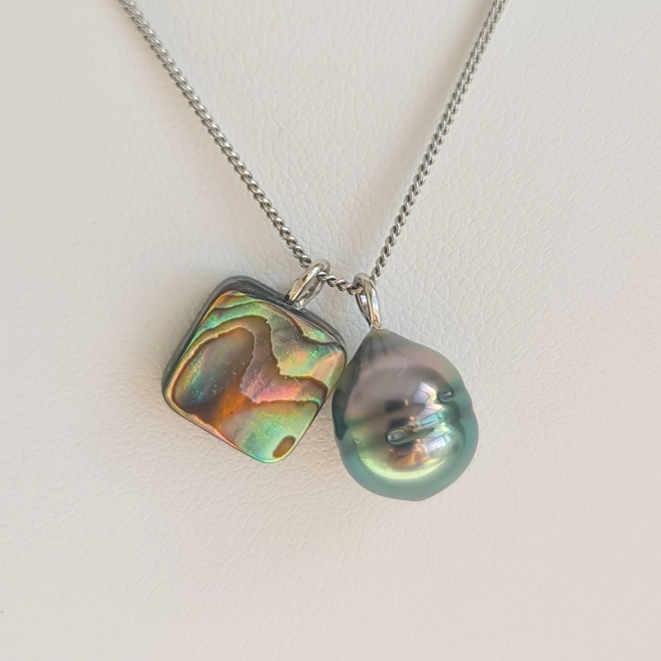 Tahiti - Collier Argent rhodié et Perle de Tahiti d'Exception