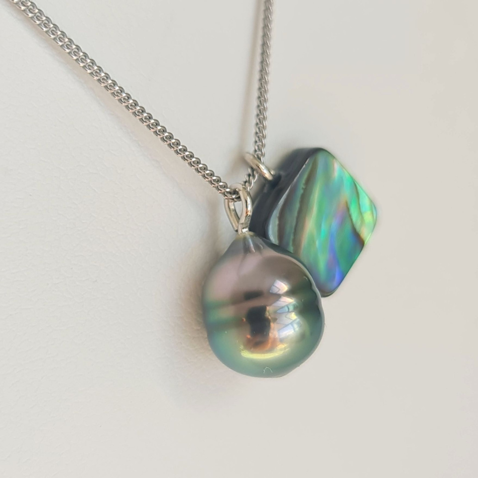 Tahiti - Collier Argent rhodié et Perle de Tahiti d'Exception