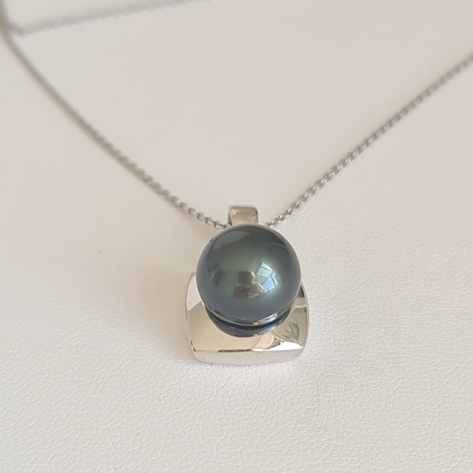Carré d'Ô - Pendentif Argent Rhodié et Perle de Tahiti d'exception