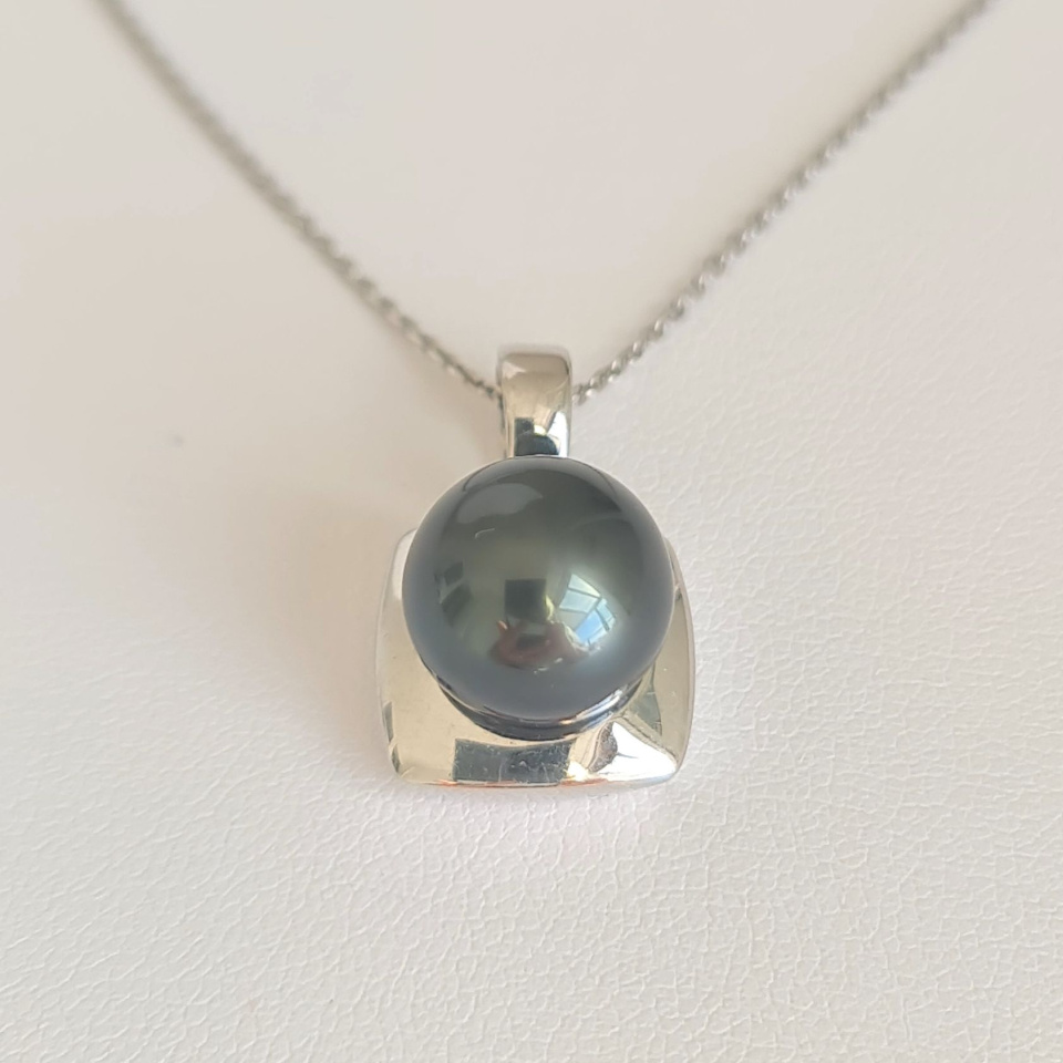 Carré d'Ô - Pendentif Argent Rhodié et Perle de Tahiti d'exception