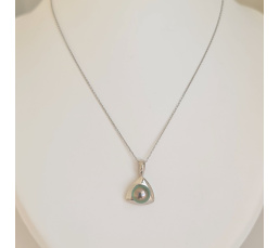 Triangle d'Ô - Pendentif Argent Rhodié et Perle de Tahiti d'exception