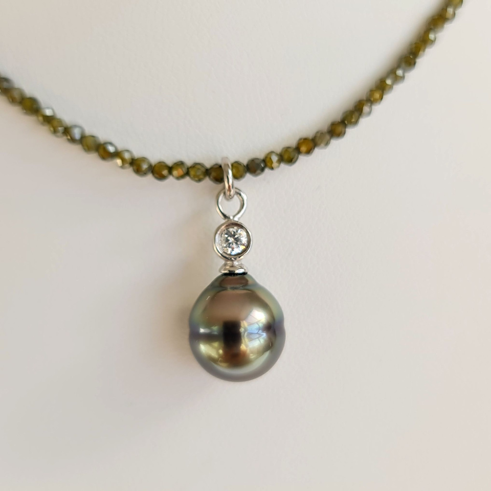 Éclats - Collier oxydes de zirconium, argent rhodié et Perle de Tahiti