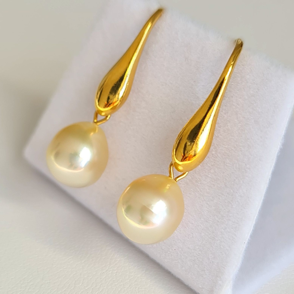 Soleils d'Eté - Boucles d'Oreilles Plaqué Or et Perles des Mers du Sud d'exception