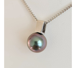 Belle de Nuit  - Pendentif Or 18 carats et Perle de Tahiti d'exception