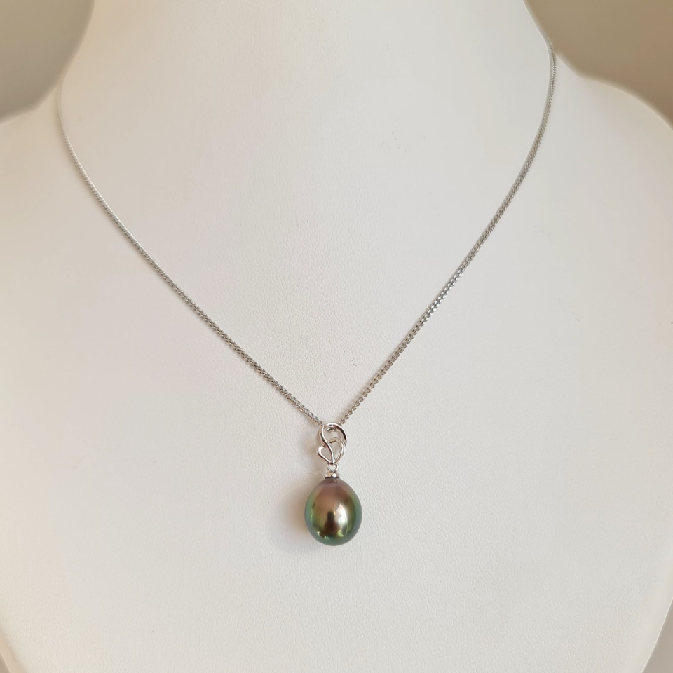 My LÔve- Pendentif Or blanc 18 carats et Perle de Tahiti d'exception