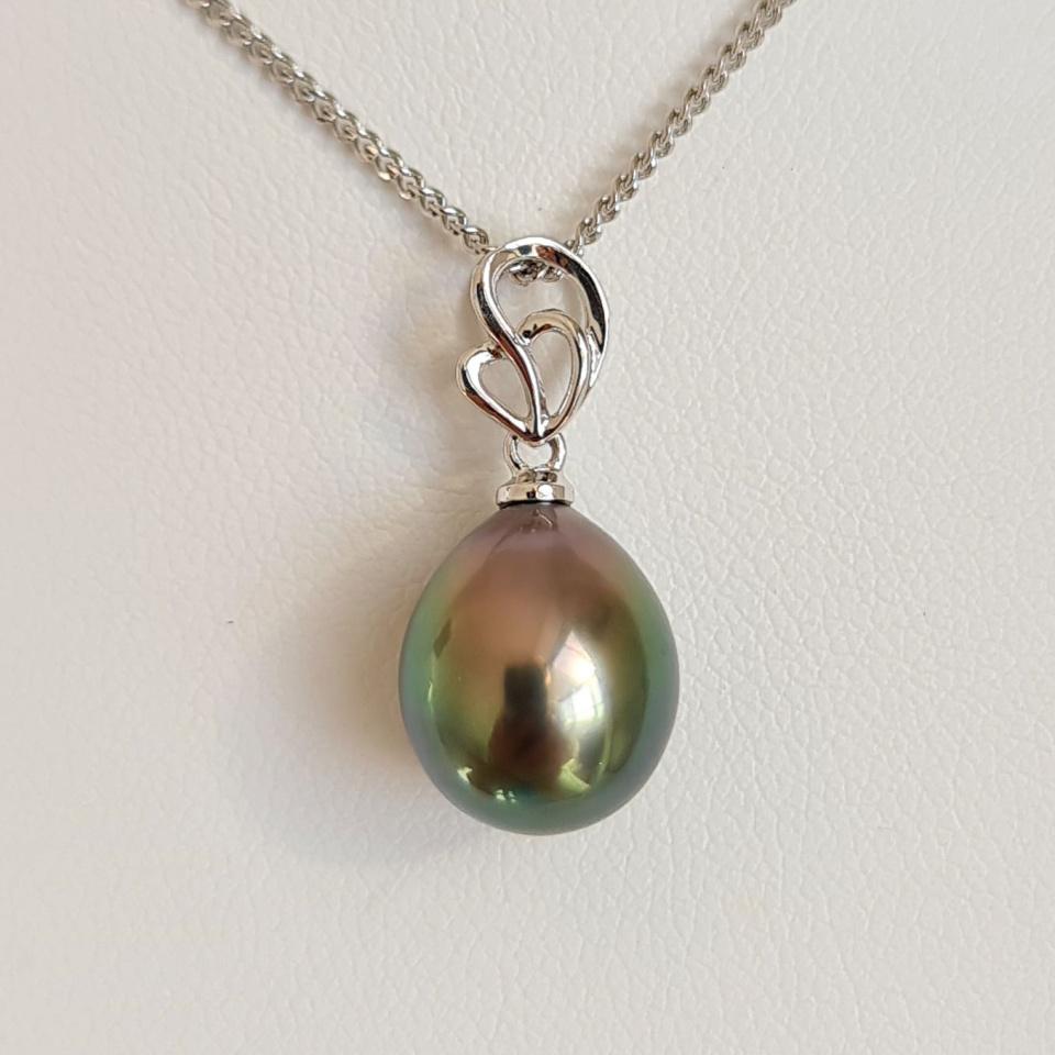 My LÔve- Pendentif Or blanc 18 carats et Perle de Tahiti d'exception