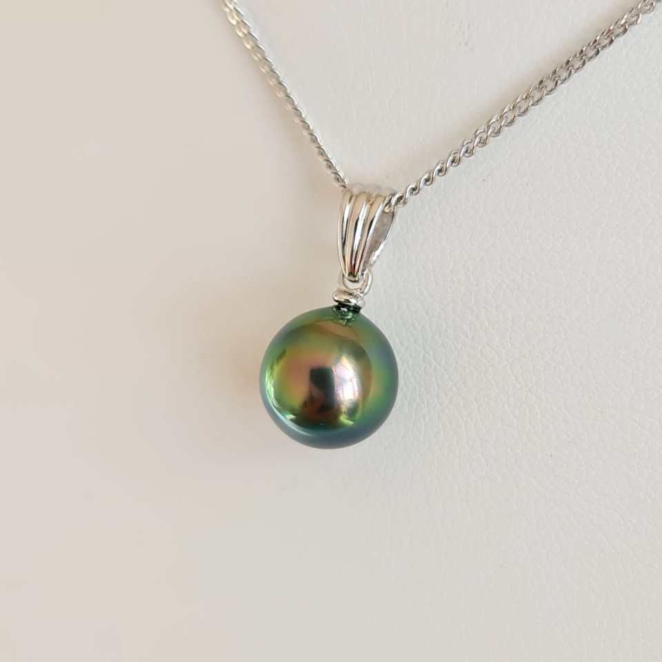 Moana - Pendentif Or Blanc et Perle de Tahiti d'exception