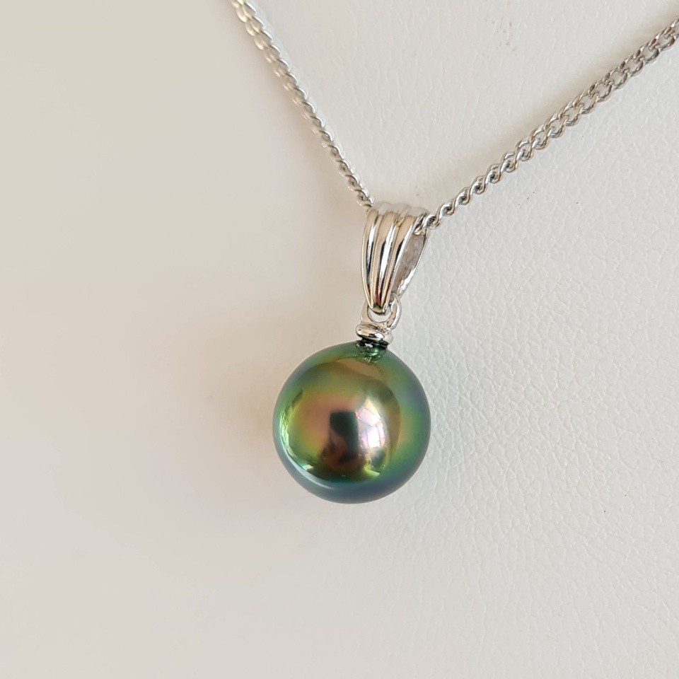 Moana - Pendentif Or Blanc et Perle de Tahiti d'exception