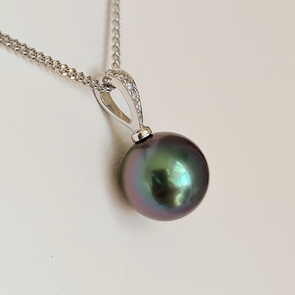 La Merveilleuse - Pendentif Or, Diamants et Perle de Tahiti d'Exception