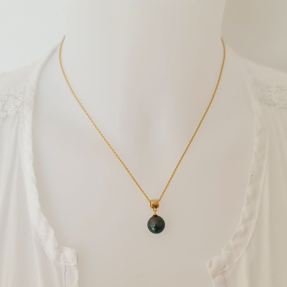 Chic et Sobre - Pendentif Or Jaune 18 carats et Perle de Tahiti d'Exception