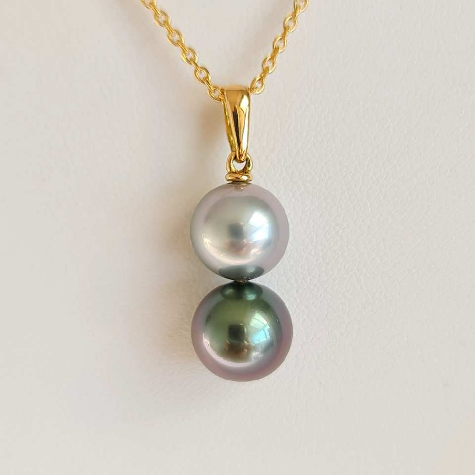 Toi & Moi Rikitea - Pendentif Or Jaune et Perles de Tahiti d'Exception