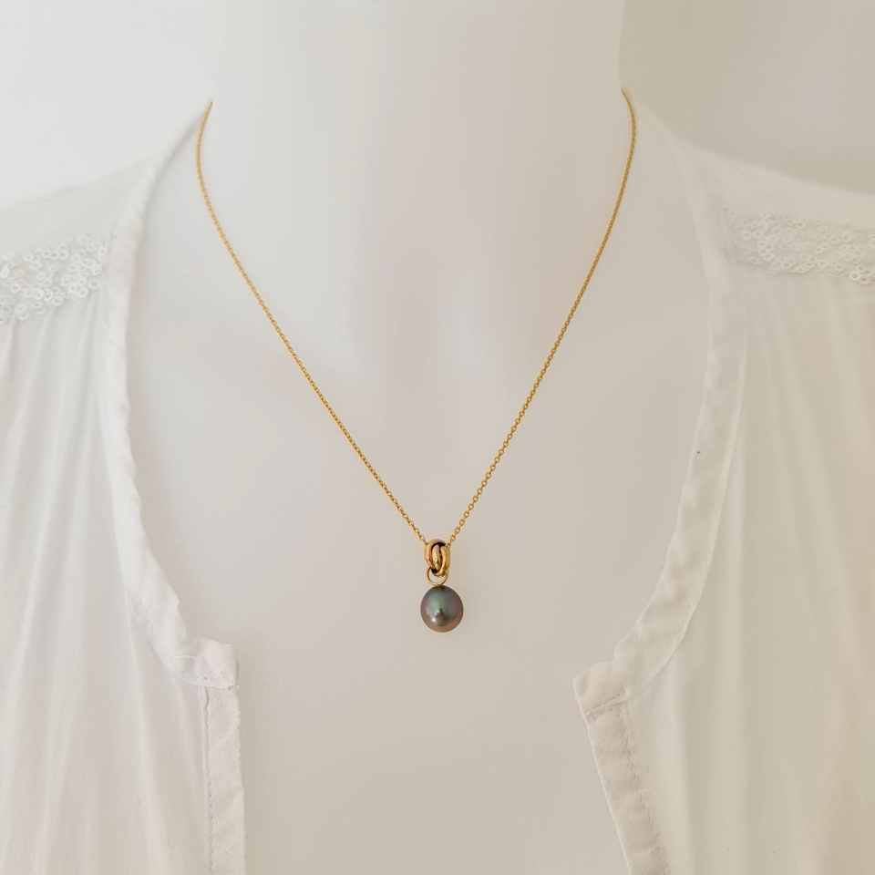 Bulle de Perle - Pendentif 3 Ors et Perle de Tahiti d'Exception