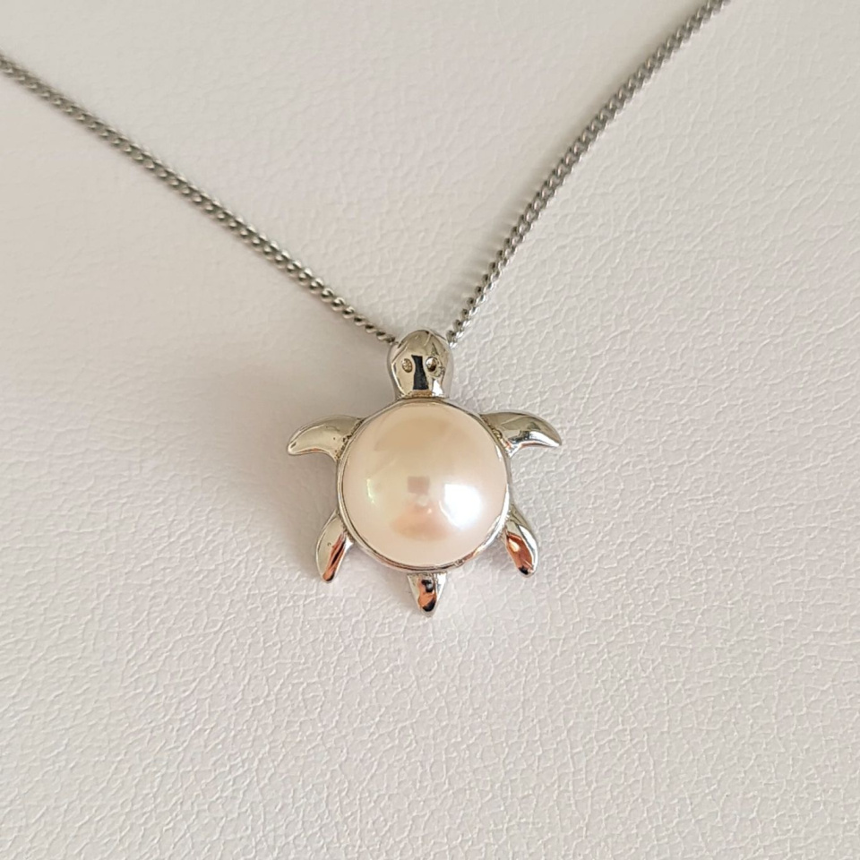 Tortue - Pendentif Argent Rhodié et Véritable Perle d'Eau Douce