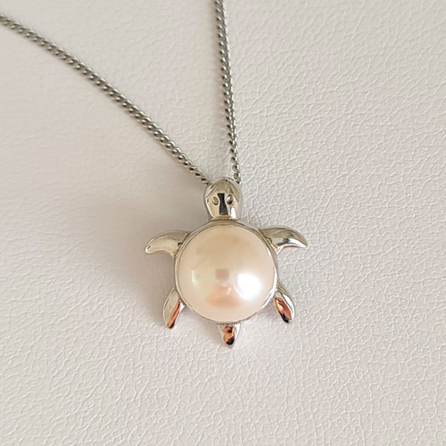 Tortue - Pendentif Argent Rhodié et Véritable Perle d'Eau Douce