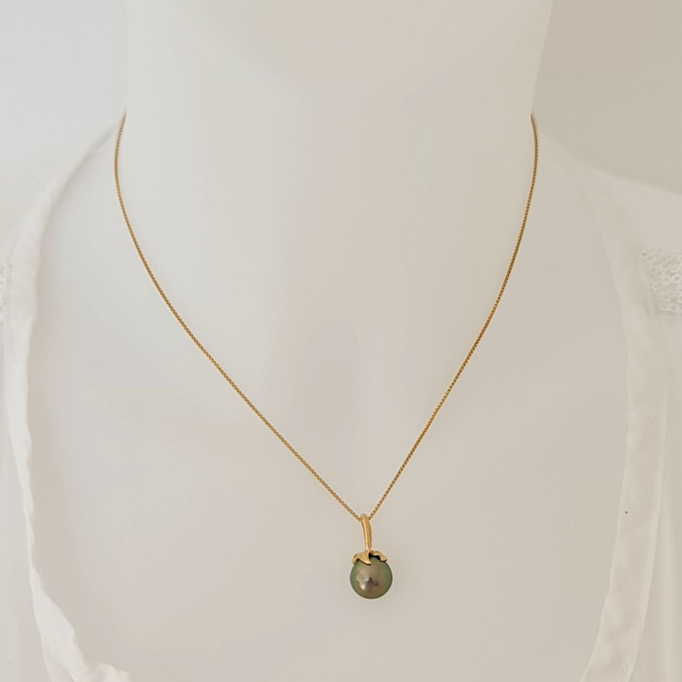 Larme des Dieux - Pendentif en Or Jaune et Perle de Tahiti d'Exception
