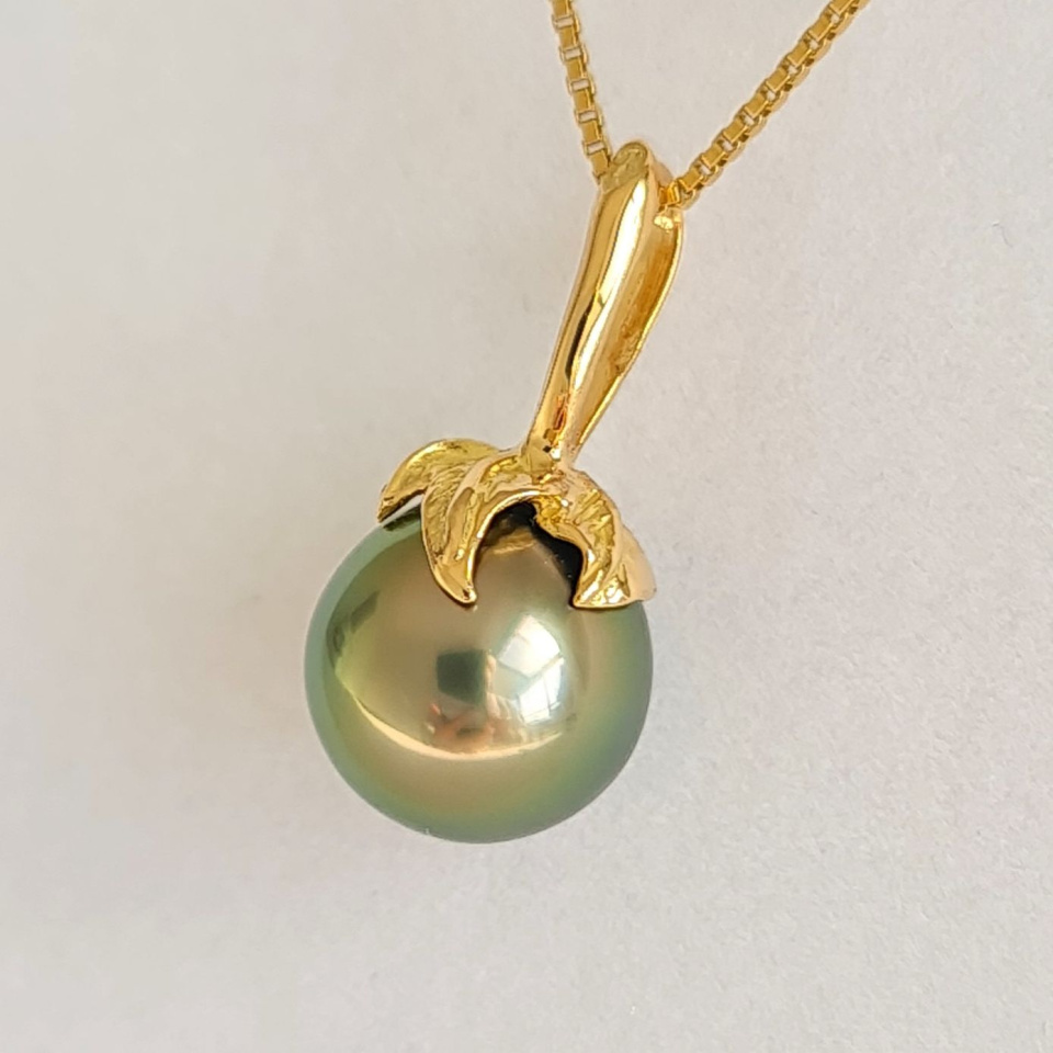 Larme des Dieux - Pendentif en Or Jaune et Perle de Tahiti d'Exception