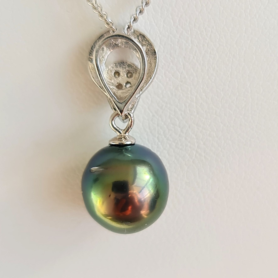 Tara - Pendentif Argent Rhodié, Oxydes de zirconium et Perle de Tahiti