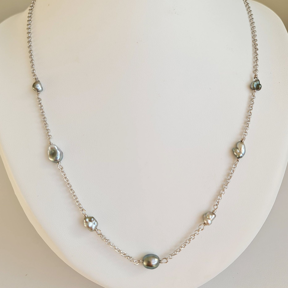 Kaukura - Collier Argent Rhodié et Véritables Keshis de Tahiti