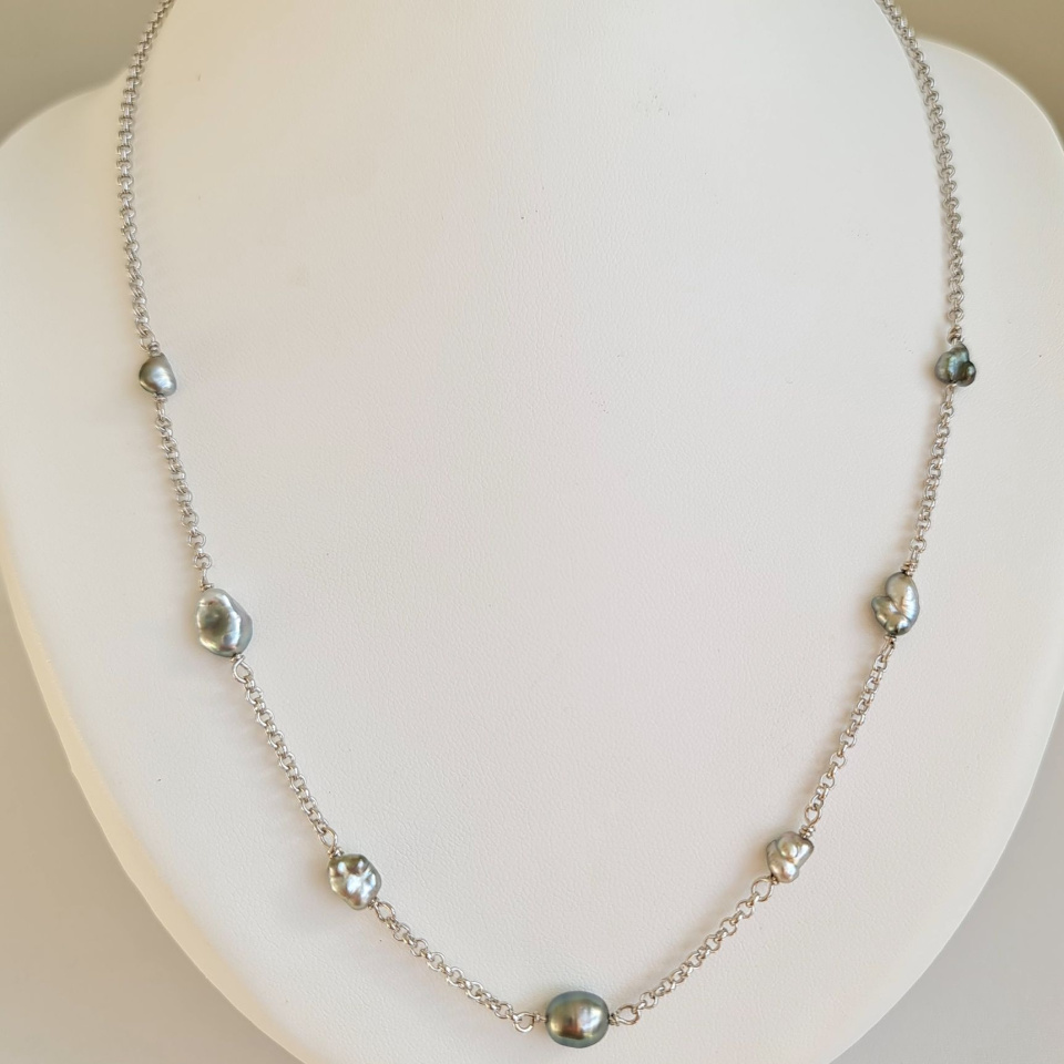 Kaukura - Collier Argent Rhodié et Véritables Keshis de Tahiti